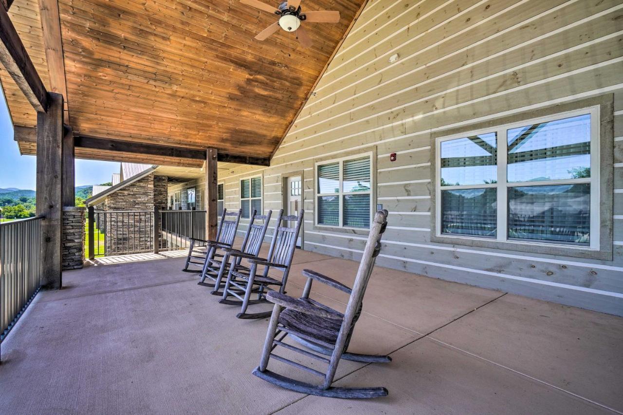 Cozy Townsend Condo, Resort-Style Amenities! Exterior photo